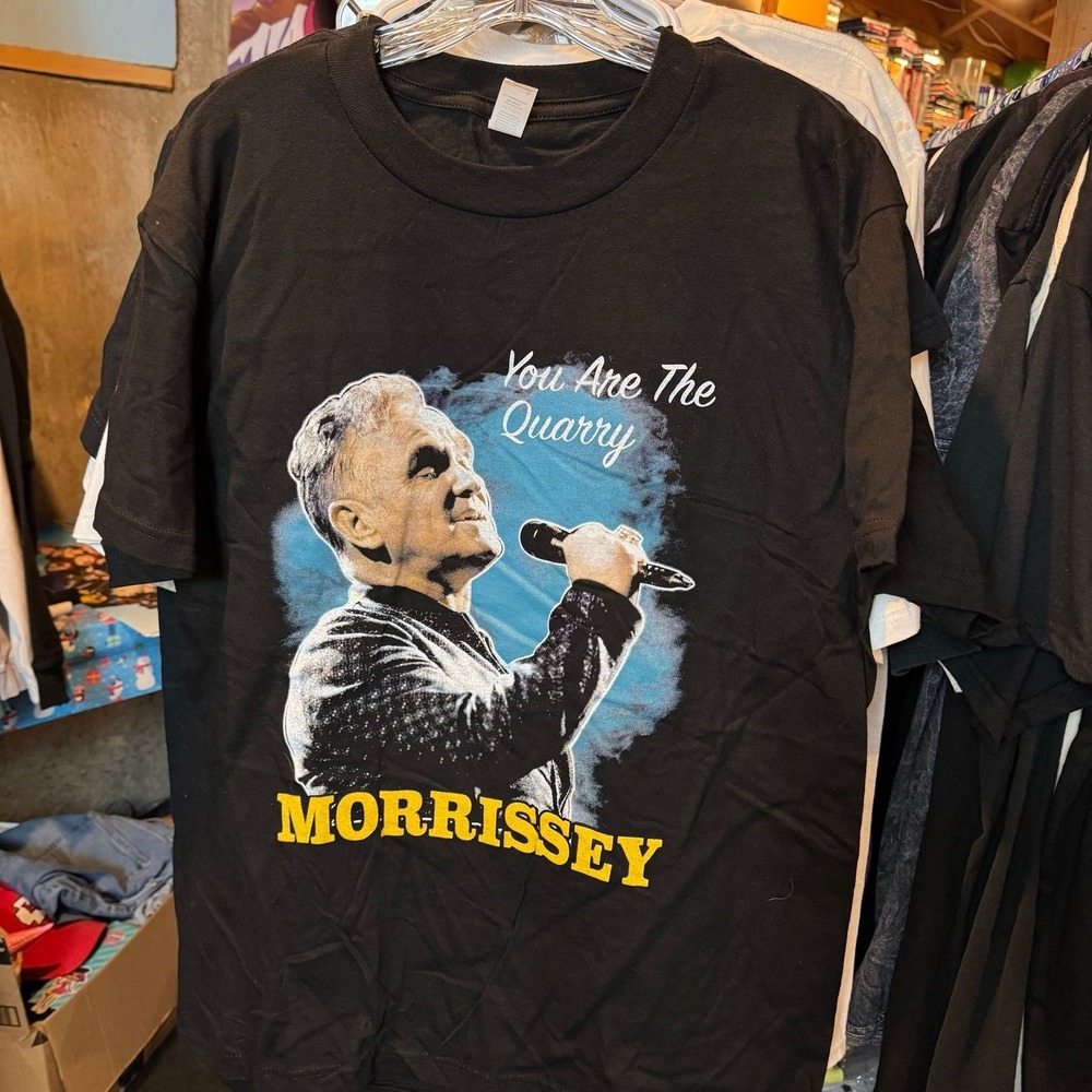 Morissey - You Are The Quarry tour shirt NWOT Large